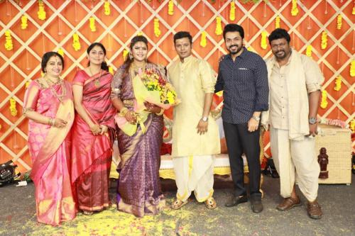 Abinaya Parthiban wedds Naresh Karthik - Stills (2)