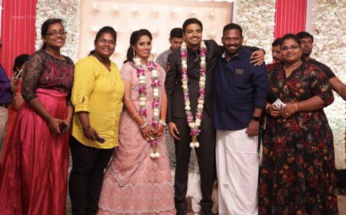 Actor Sathish - Sindhu Wedding Reception Stills 114