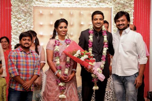 Actor Sathish - Sindhu Wedding Reception Stills 28