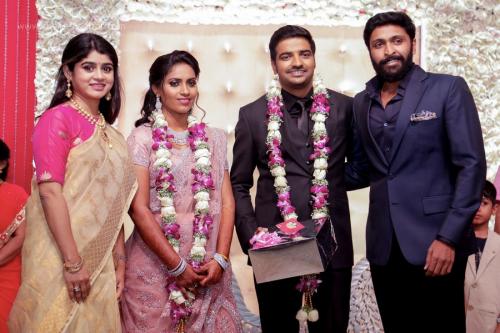 Actor Sathish - Sindhu Wedding Reception Stills 50