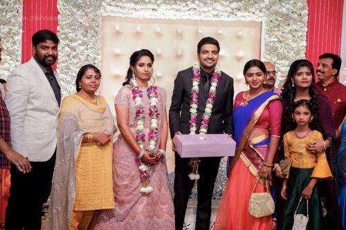 Actor Sathish - Sindhu Wedding Reception Stills 67