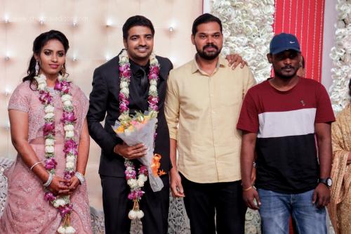 Actor Sathish - Sindhu Wedding Reception Stills 86