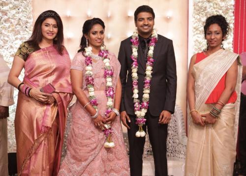 Actor Sathish - Sindhu Wedding Reception Stills 91