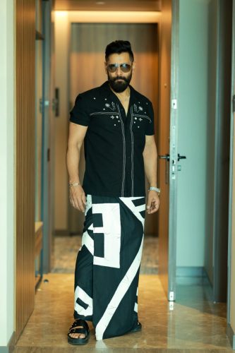 ChiyaanVikram-1