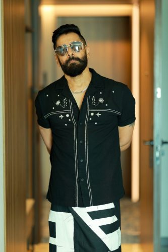 ChiyaanVikram-4
