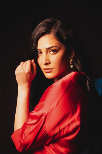 ShrutiHaasan-9